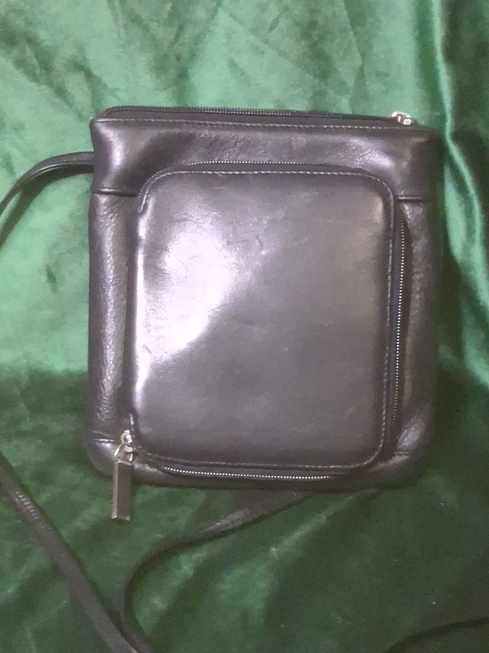 Vintage HOBO International Black Leather Square Crossbody Bag Organizer Purse